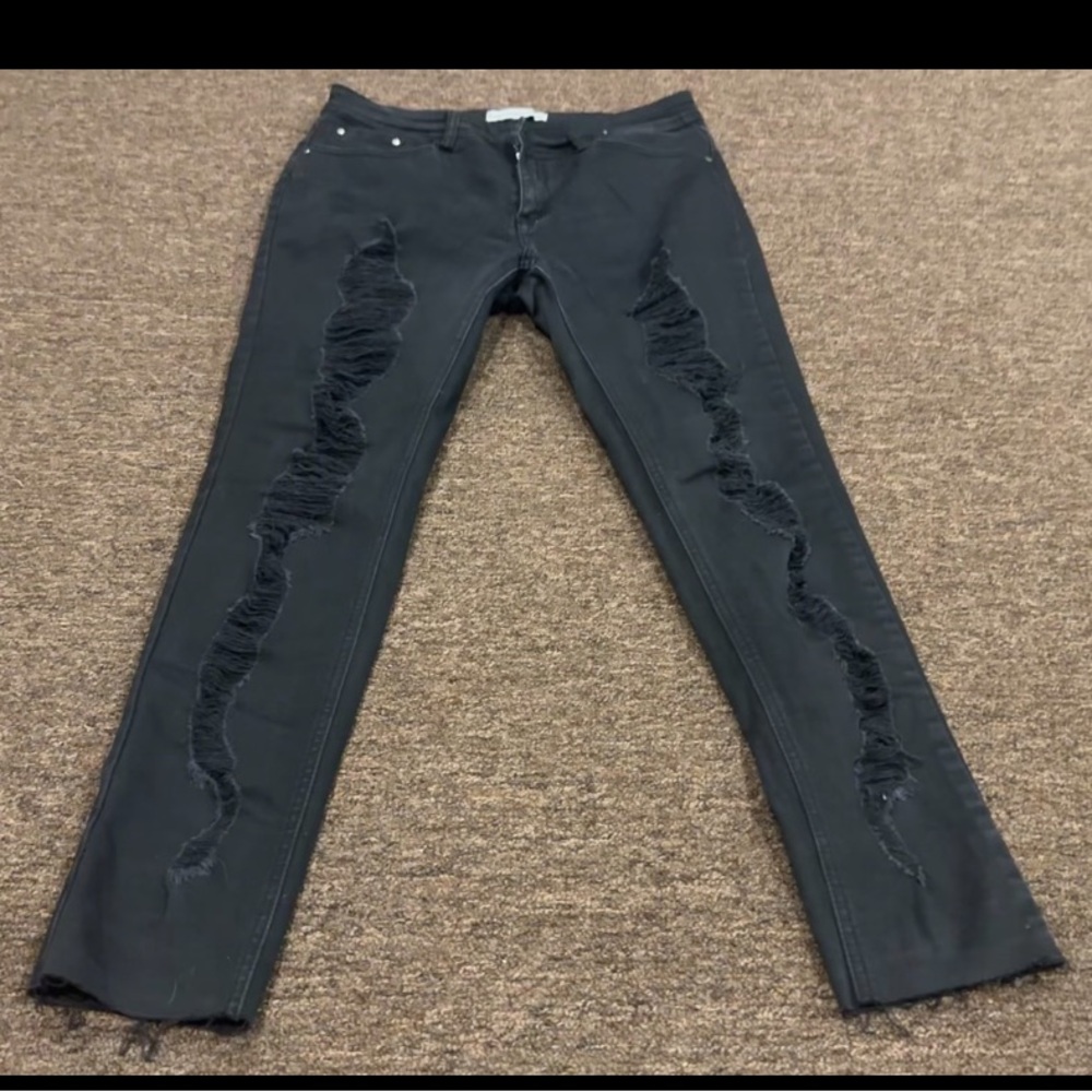 Distressed Blue Connection jeans wear Sz 8 Black womens bottoms pants Jeans